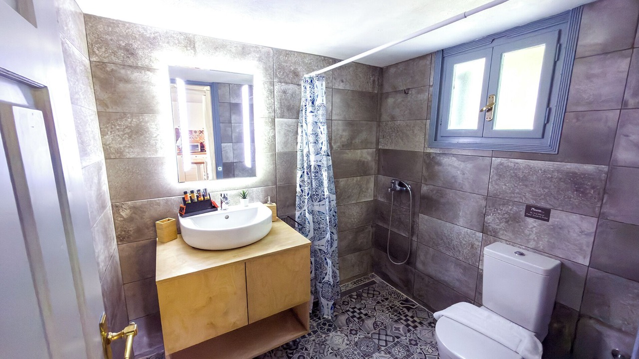 Photo of Bathroom in Agia Paraskevi