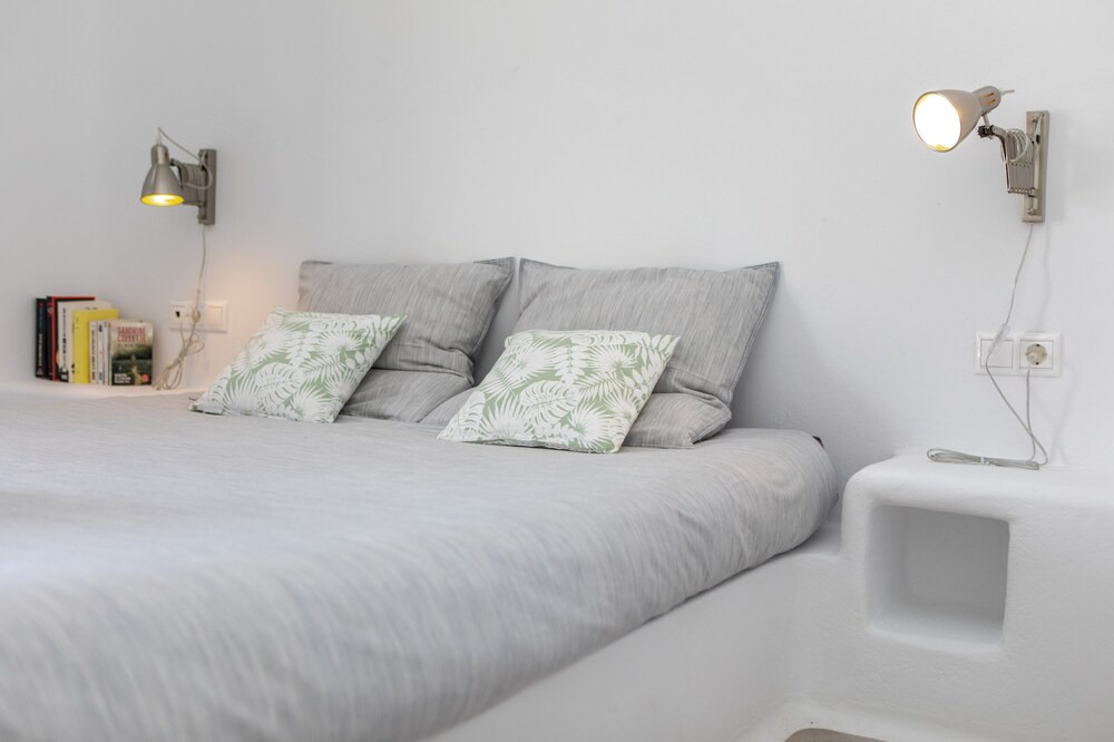 Photo of Bedroom in Mikri Vigla