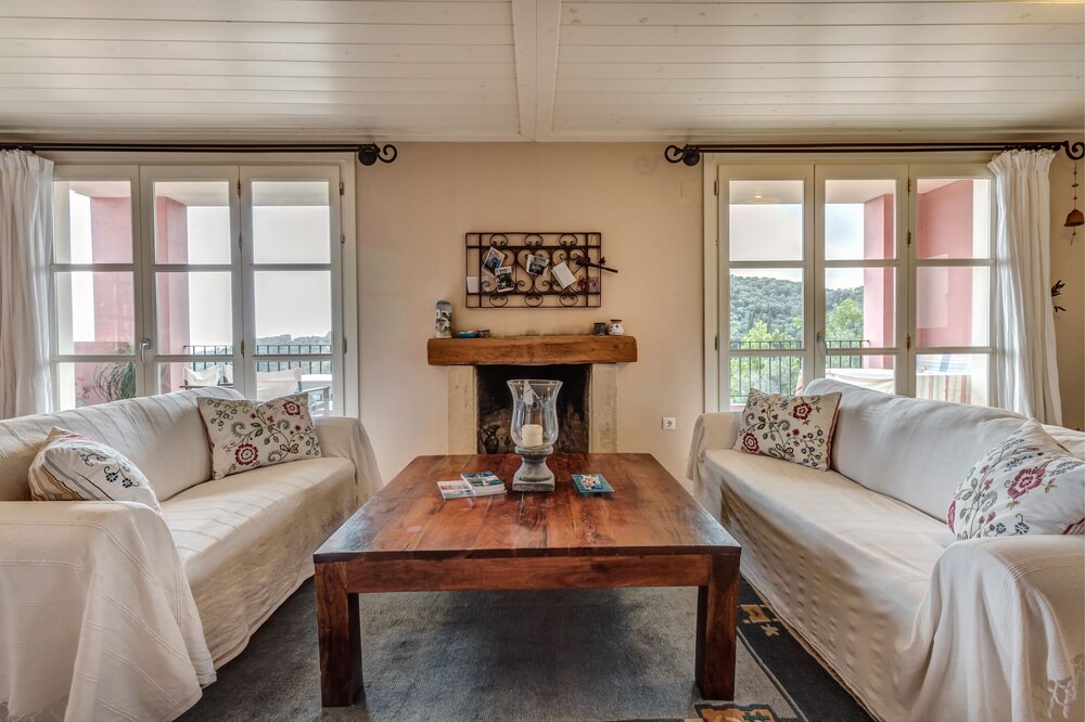 Photo of Livingroom in Kavvadades