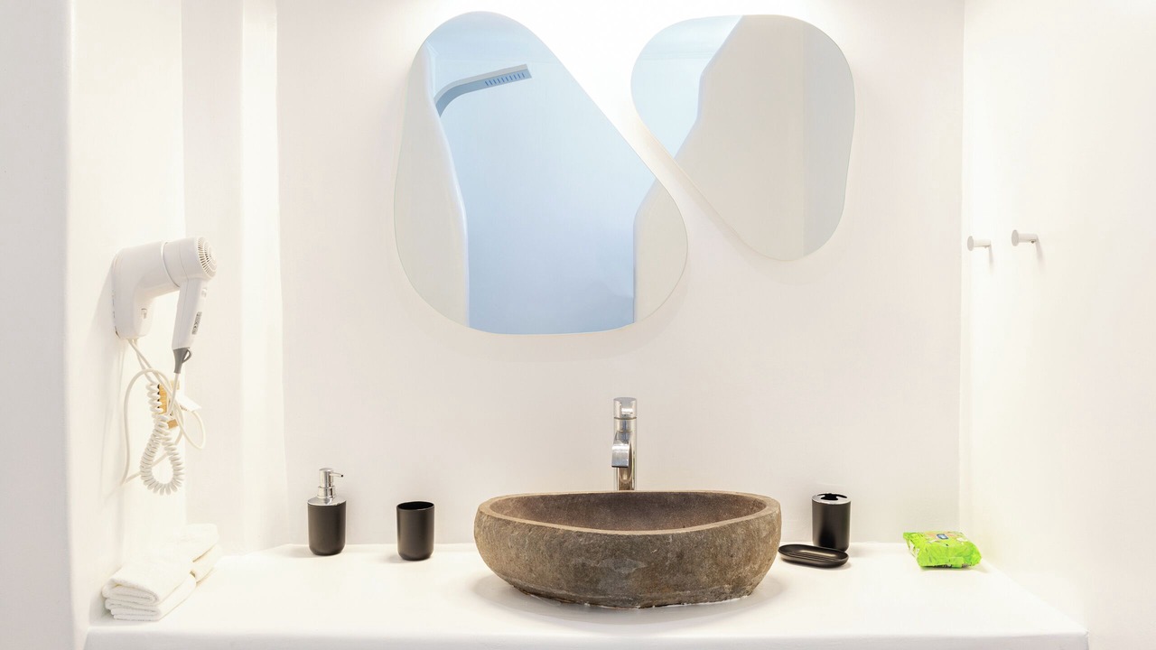 Photo of Bathroom in Ano Mera