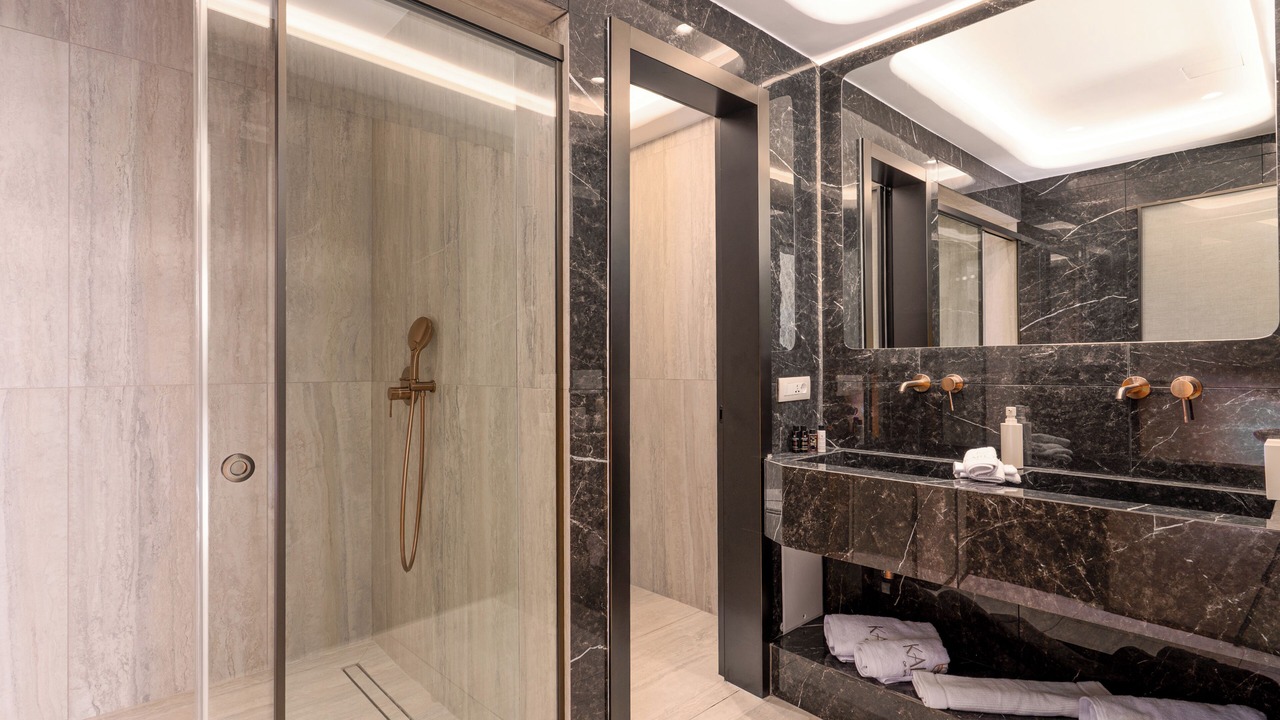 Photo of Bathroom in Ornos