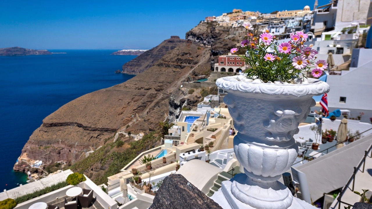 Photo of Others in Fira