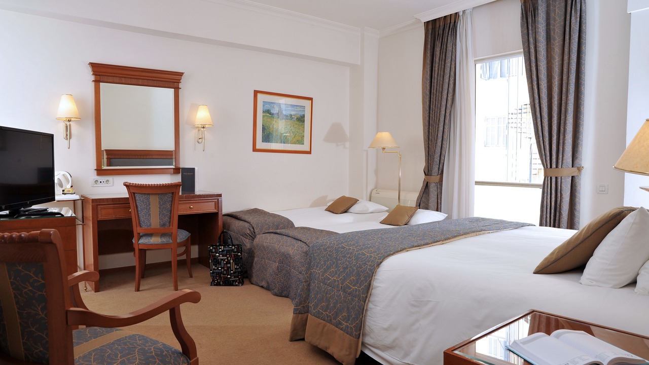 Photo of Bedroom in Neos Kosmos