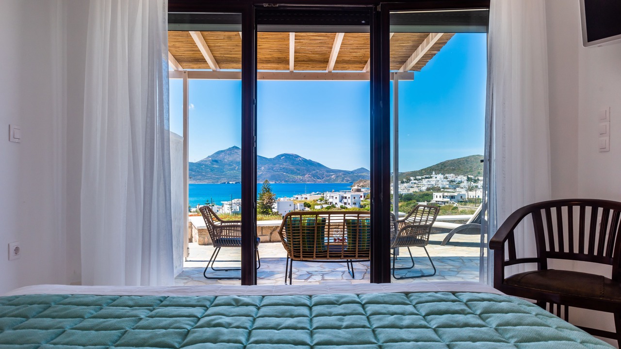 Photo of Bedroom in Adamas