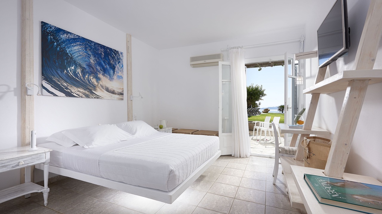 Photo of Outdoor in Adamas