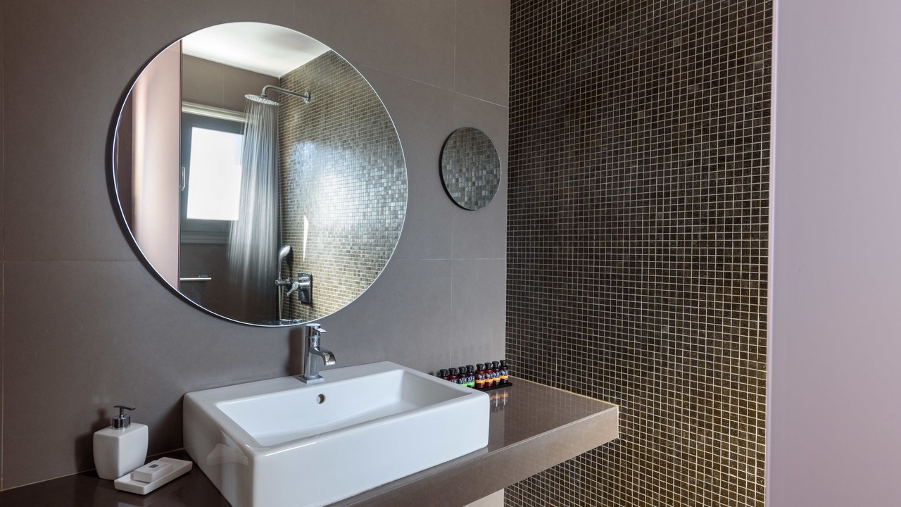 Photo of Bathroom in Fira