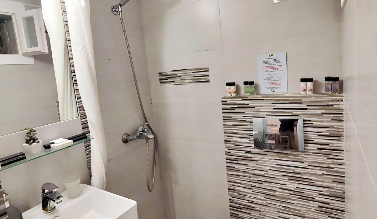 Photo of Bathroom in Tinos Town