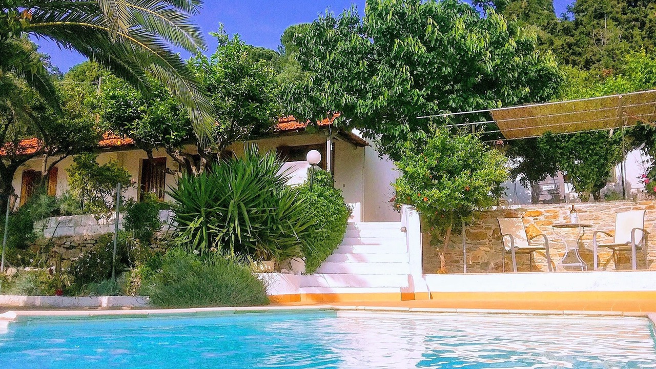 Photo of Outdoor in Glossa