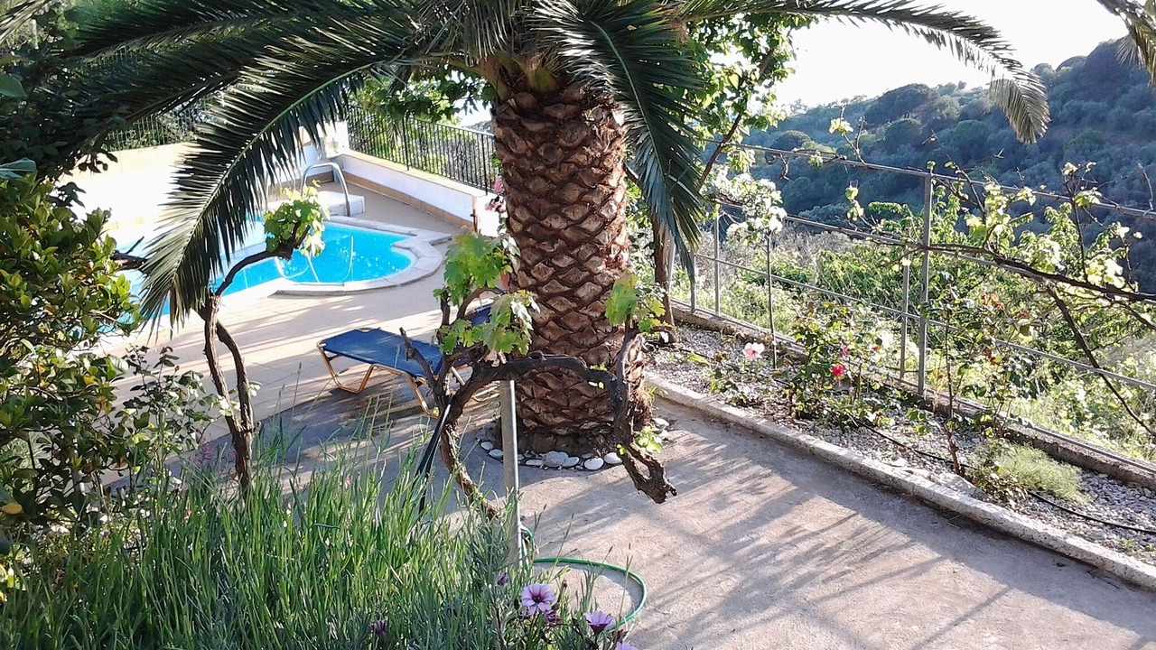 Photo of Outdoor in Glossa