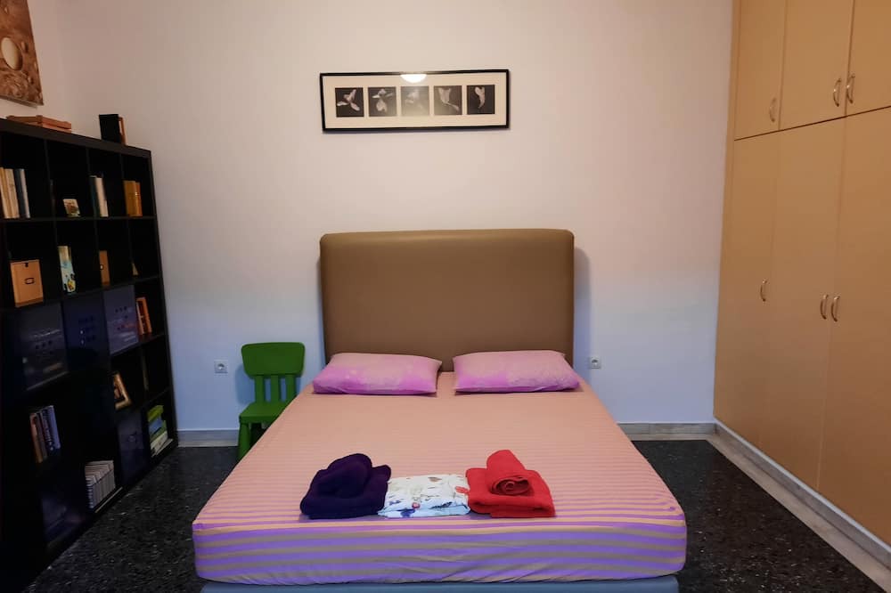 Photo of Bedroom in Nea Smirni