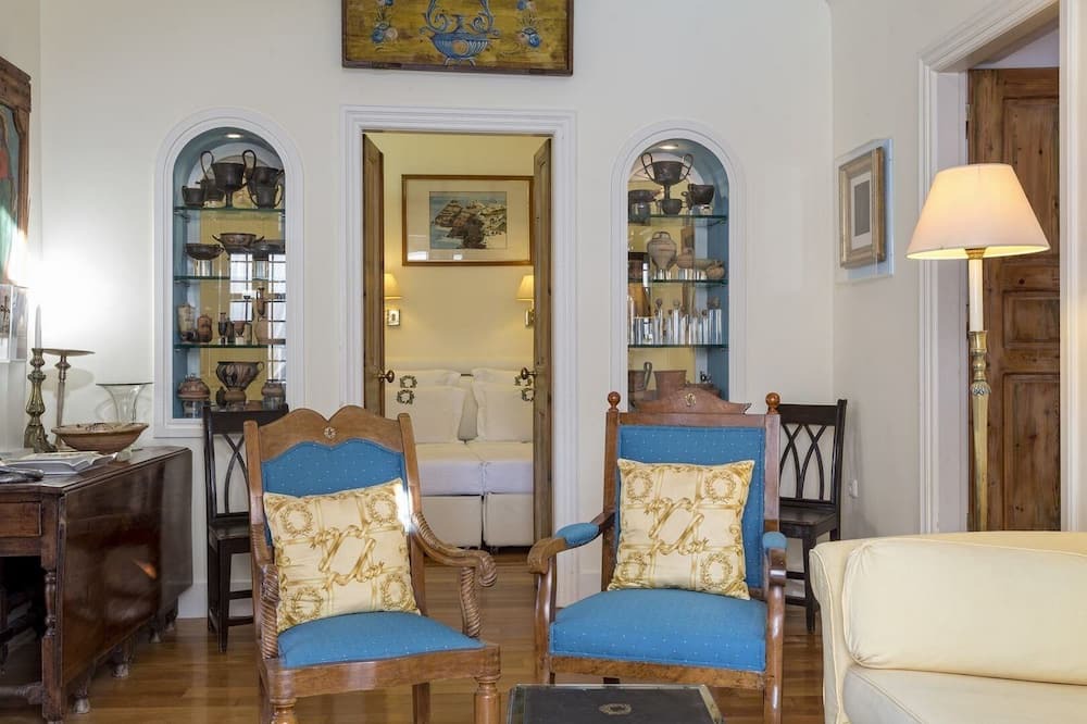 Photo of Livingroom in Firostefani