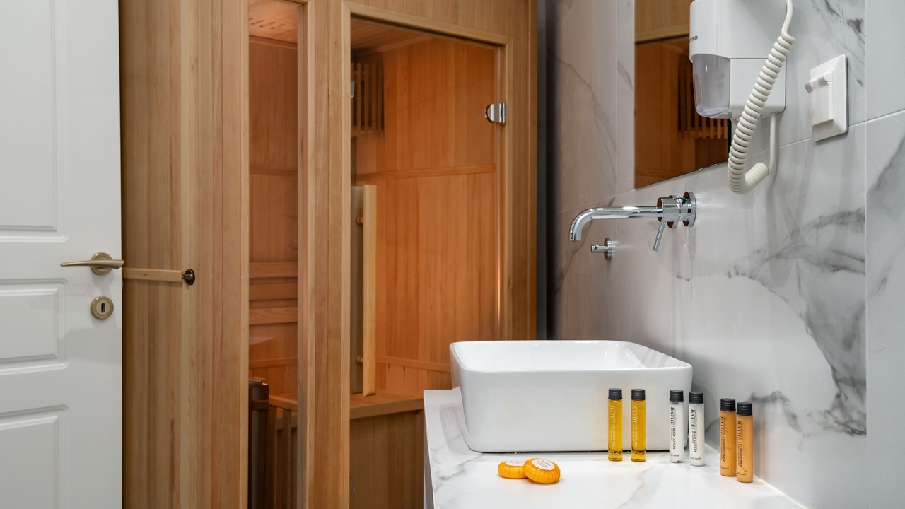 Photo of Bathroom in Psirri
