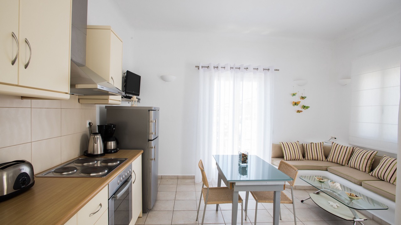 Photo of Kitchen in Platis Gialos