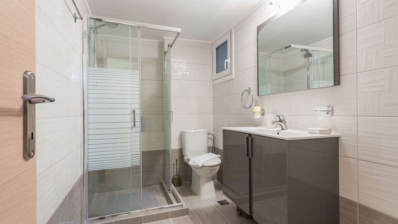 Photo of Bathroom in Ilisia