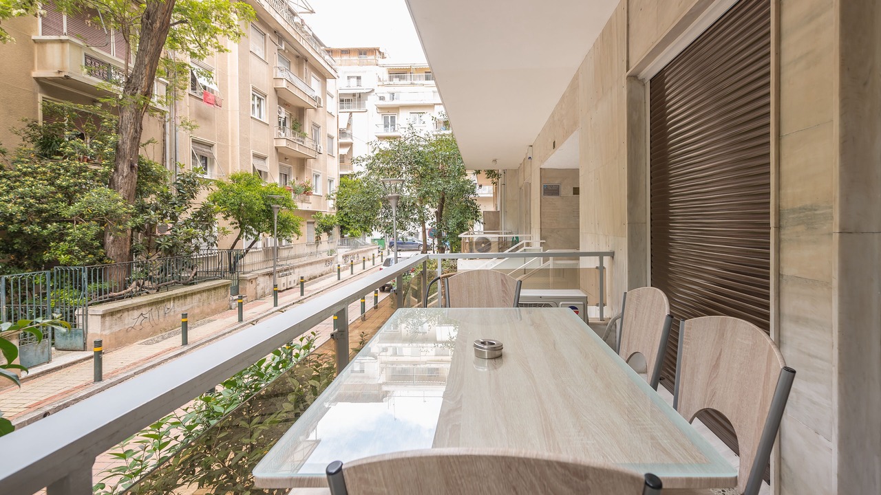 Photo of Patio Balcony in Ilisia