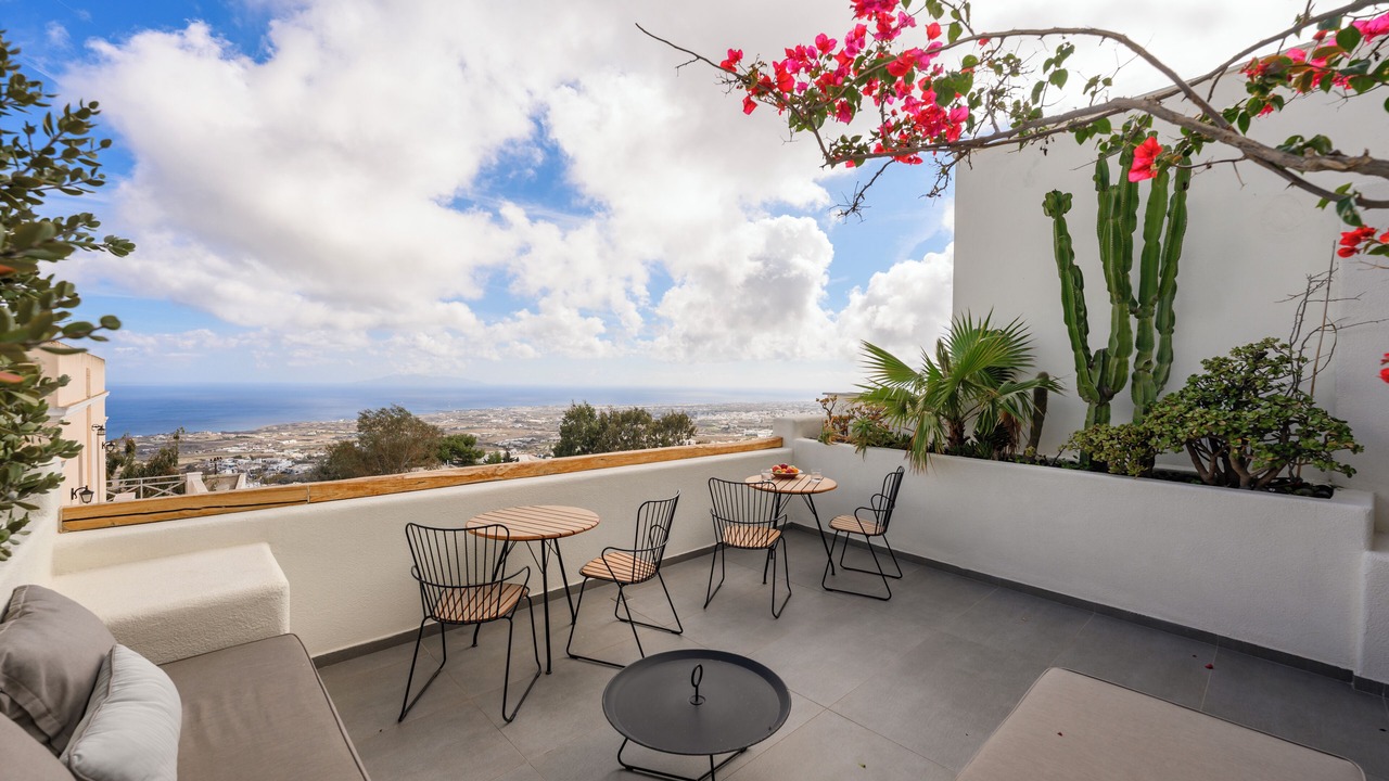 Photo of Outdoor in Fira