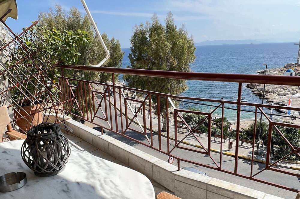 Photo of Outdoor in Peiraiki
