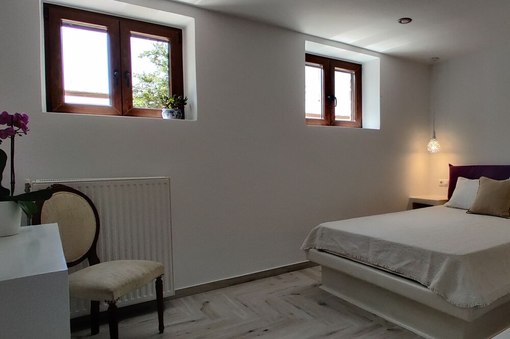 Photo of Bedroom in Glinado
