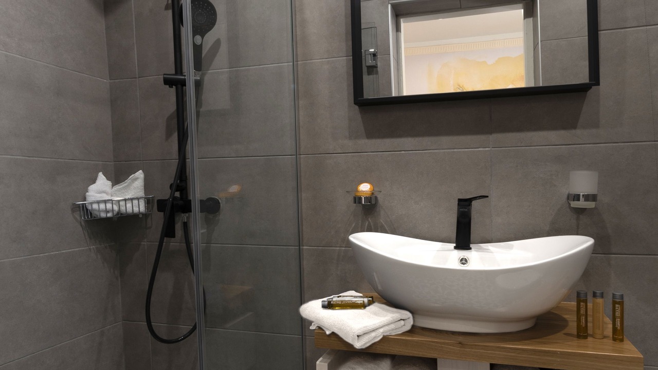Photo of Bathroom in Psirri