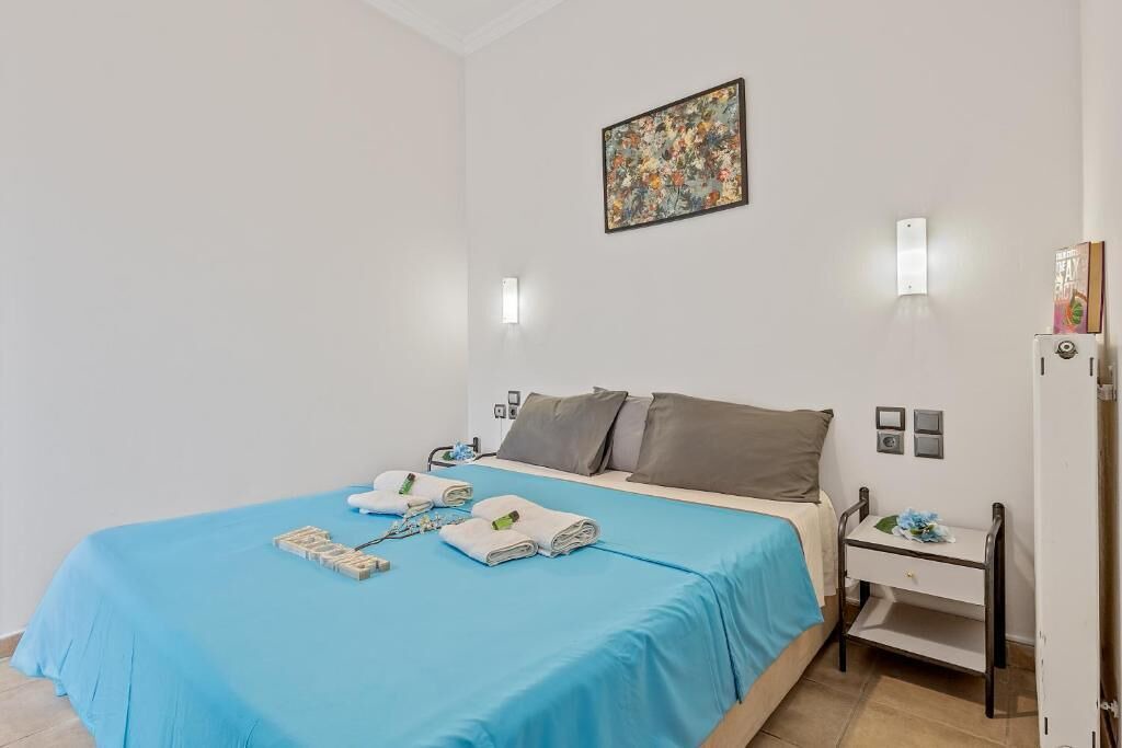 Photo of Bedroom in Platia Viktorias