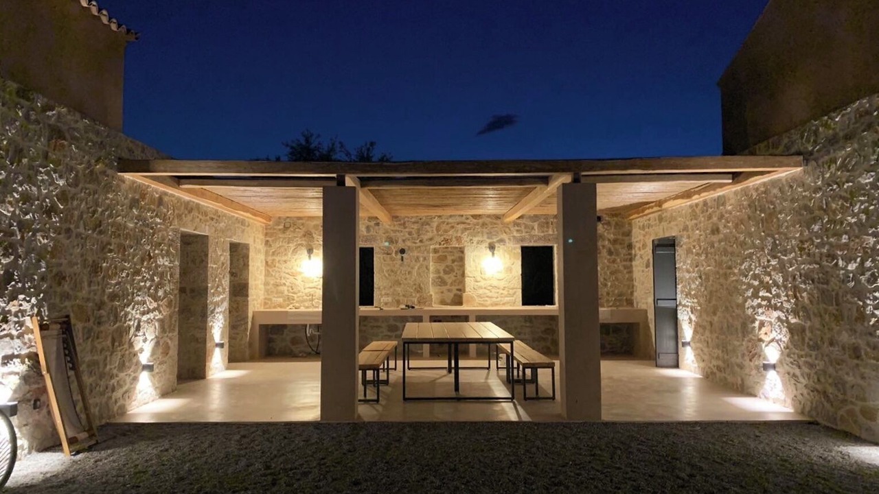 Photo of Outdoor in Karvelas