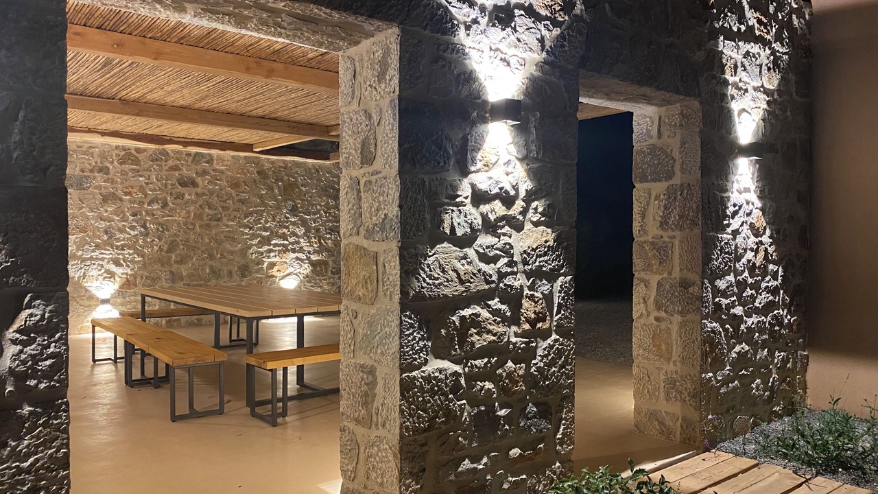 Photo of Outdoor in Karvelas