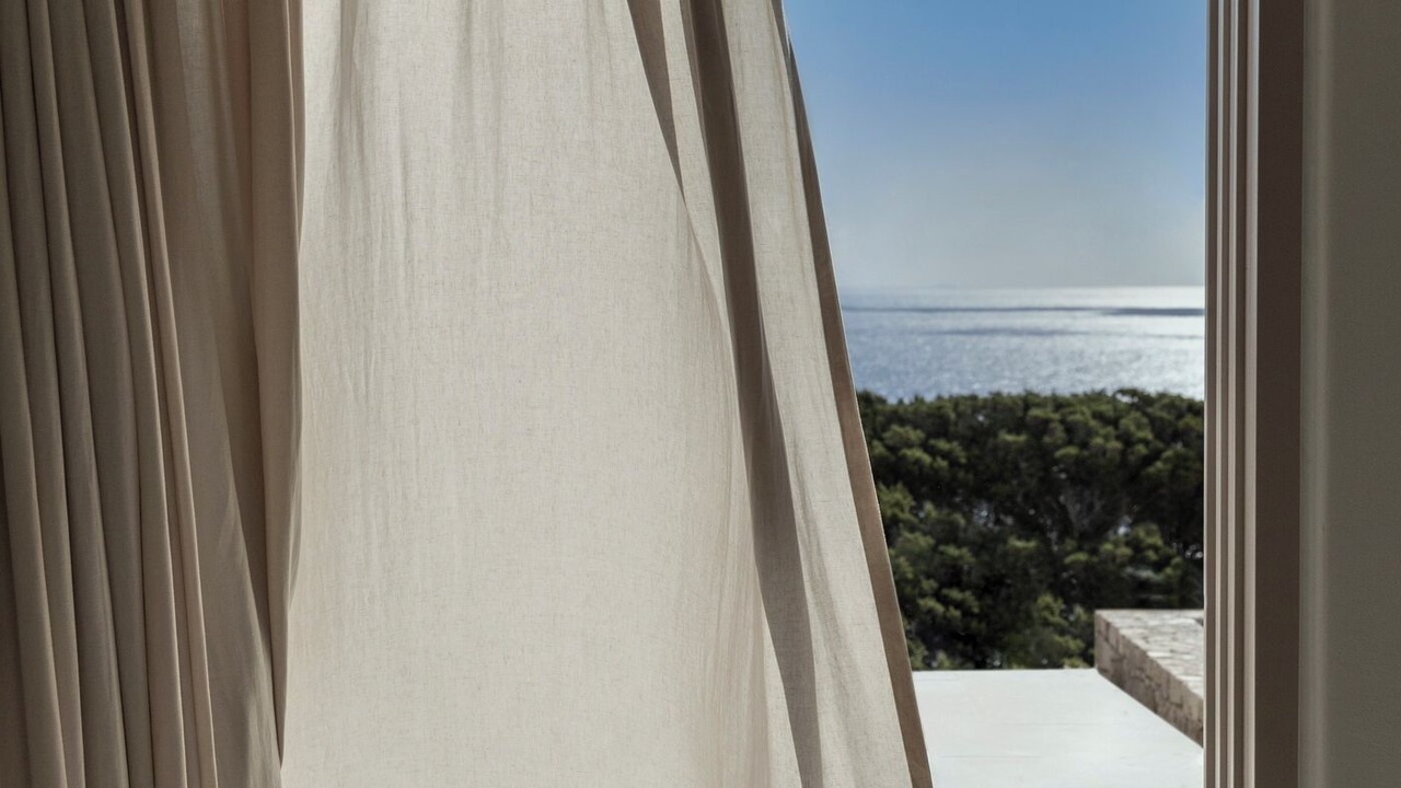 Photo of Bedroom in Milos
