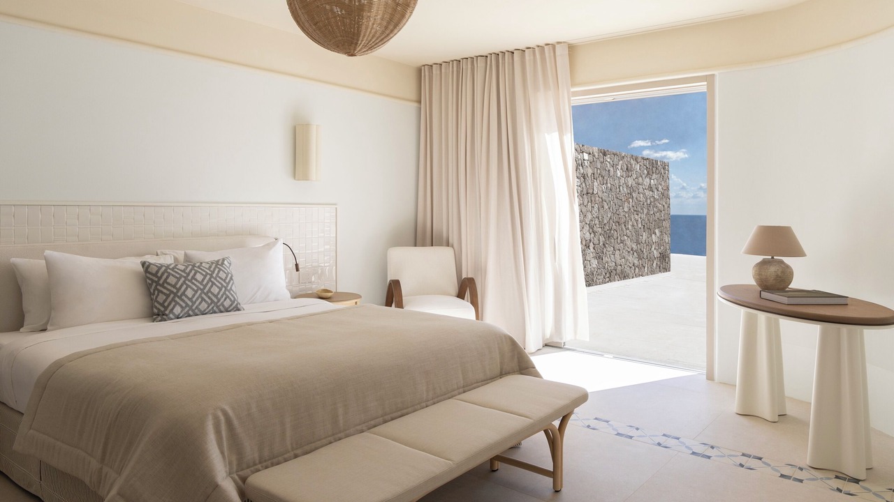 Photo of Bedroom in Milos