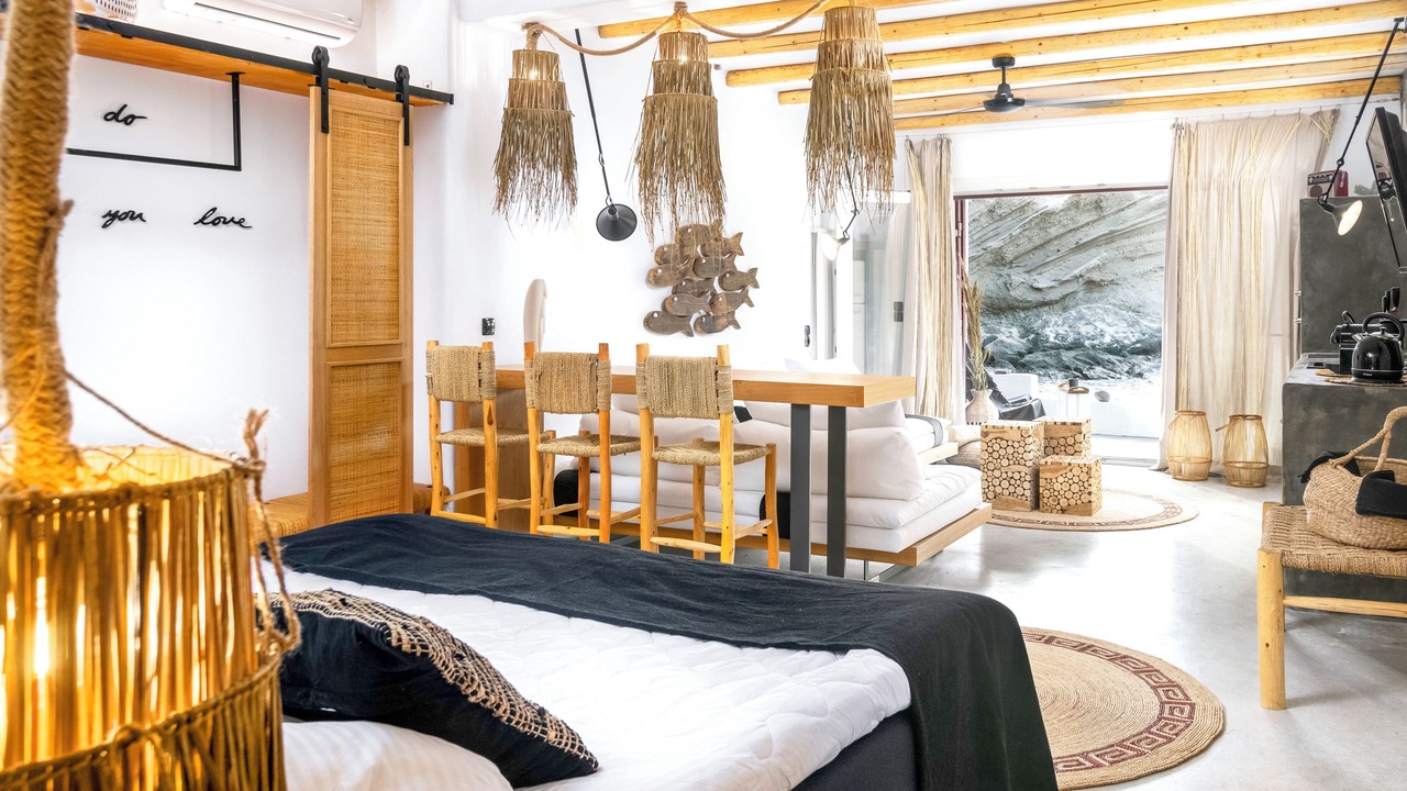 Photo of Bedroom in Milos