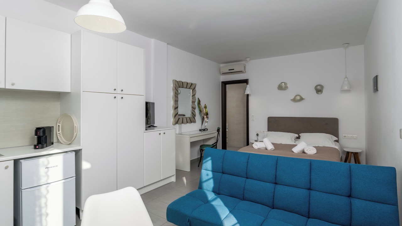 Photo of Bedroom in Adamas