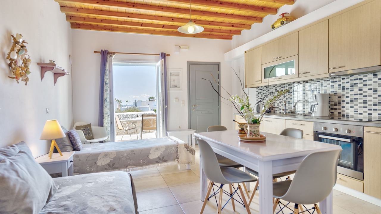 Photo of Livingroom in Ornos