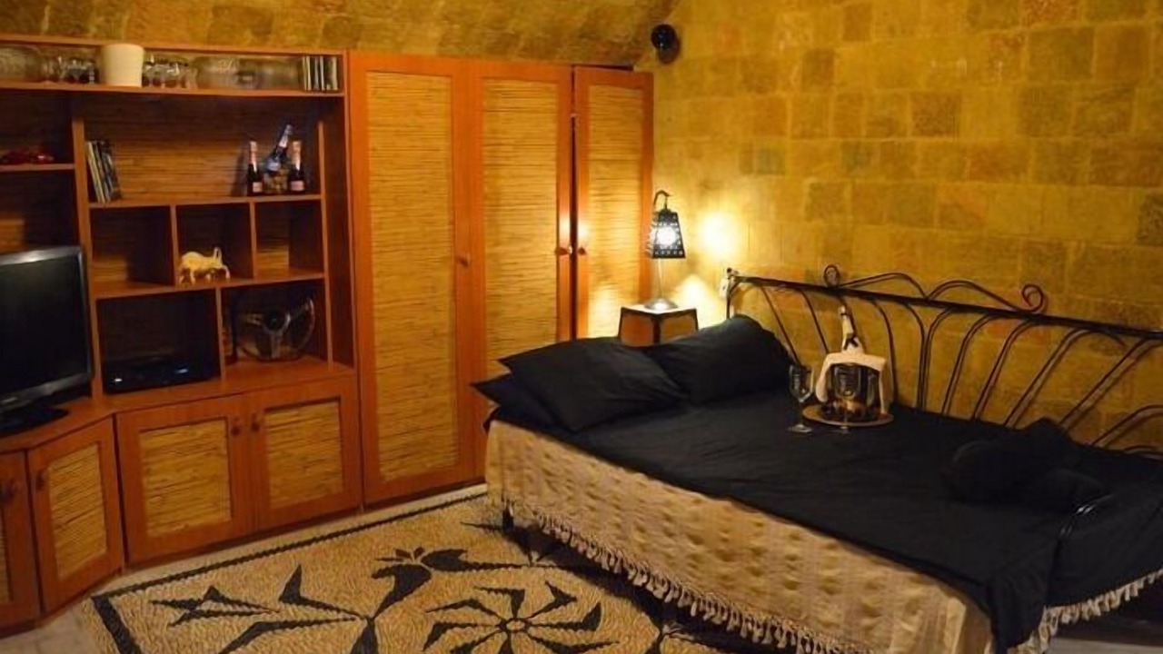Photo of Bedroom in Rhodes Old Town
