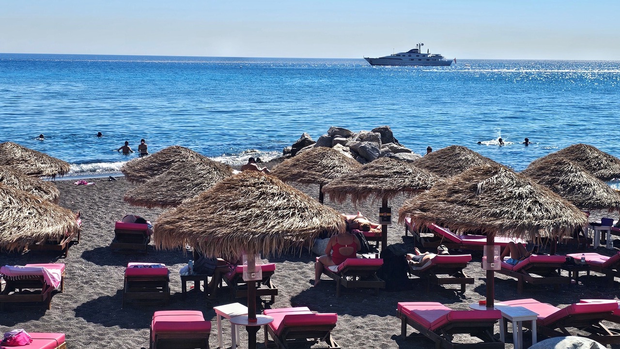 Photo of Outdoor in Perissa