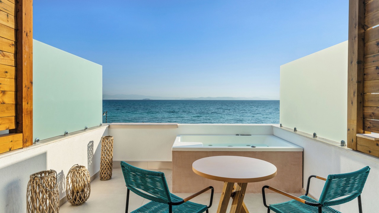 Photo of Bedroom in Milos