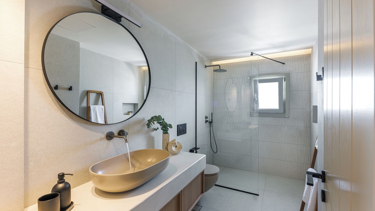 Photo of Bathroom in Firostefani