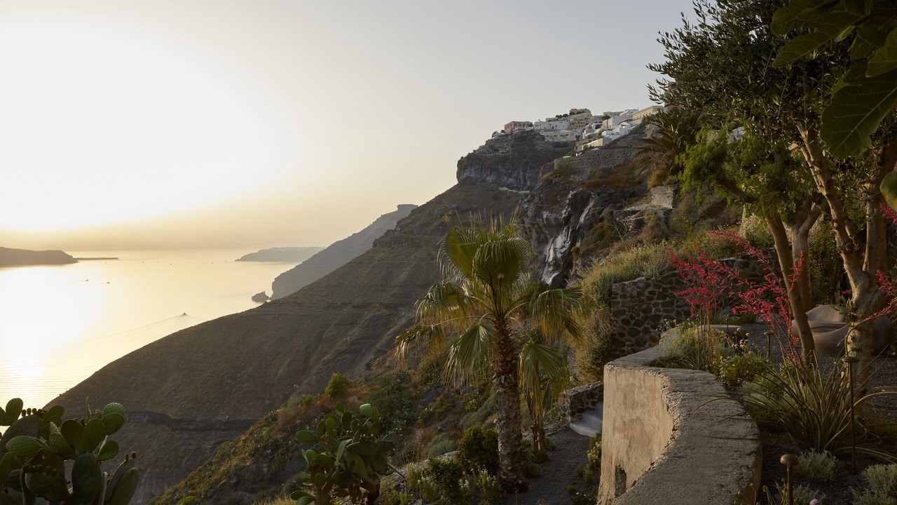 Photo of Others in Fira