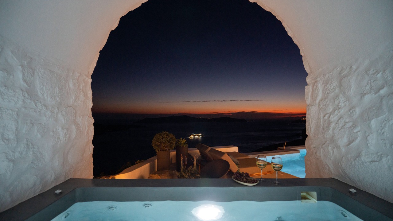 Photo of Outdoor in Fira