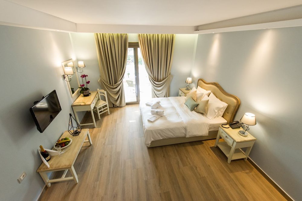 Photo of Bedroom in Parga