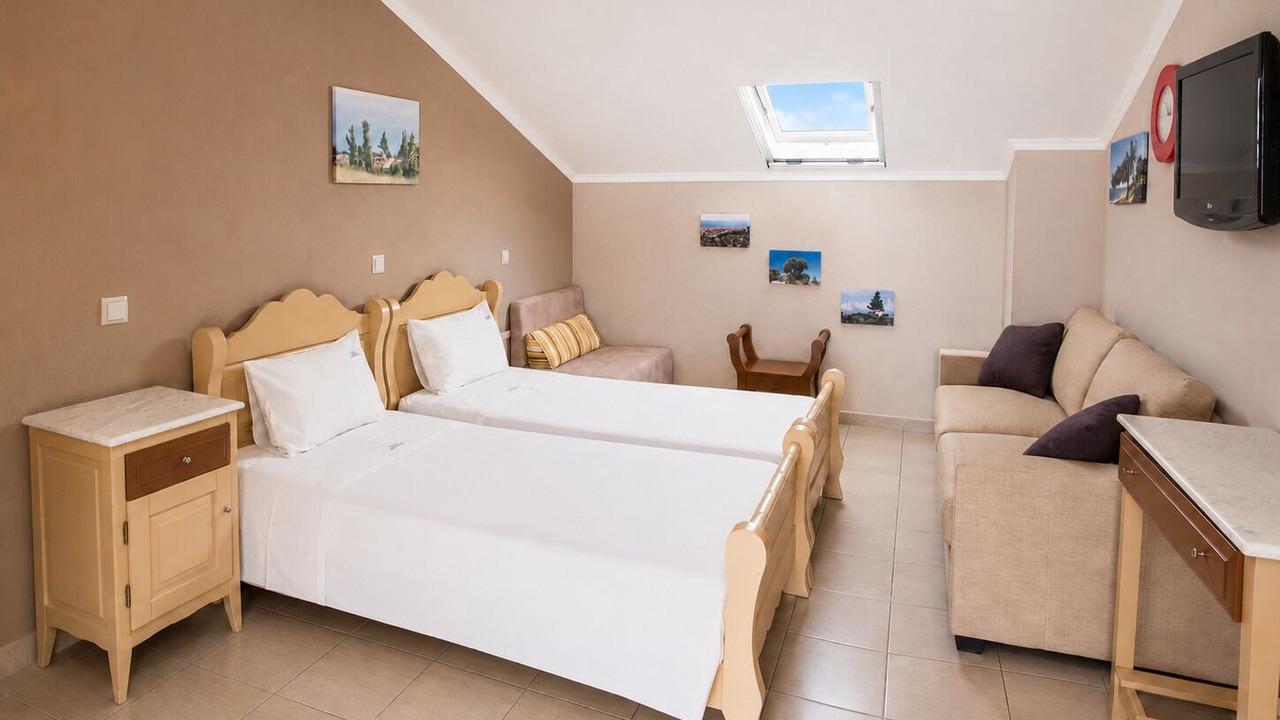 Photo of Bedroom in Polichrono