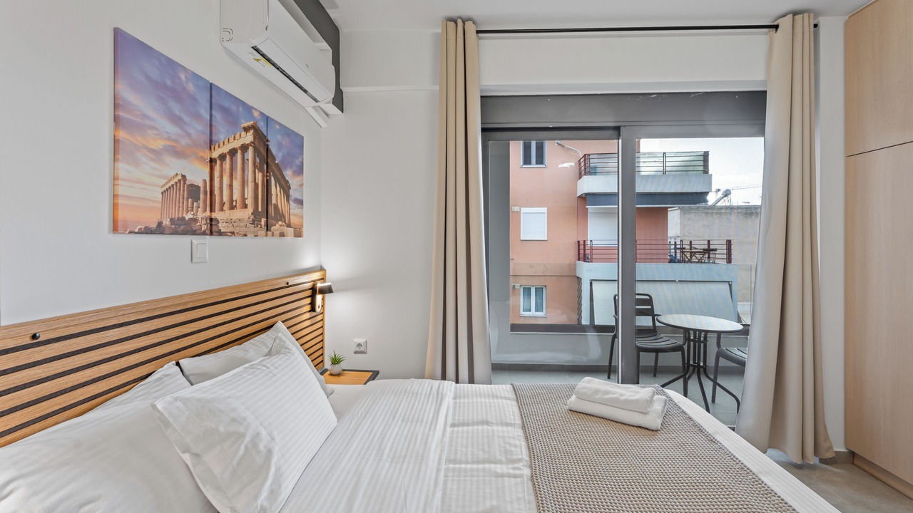Photo of Bedroom in Neos Kosmos