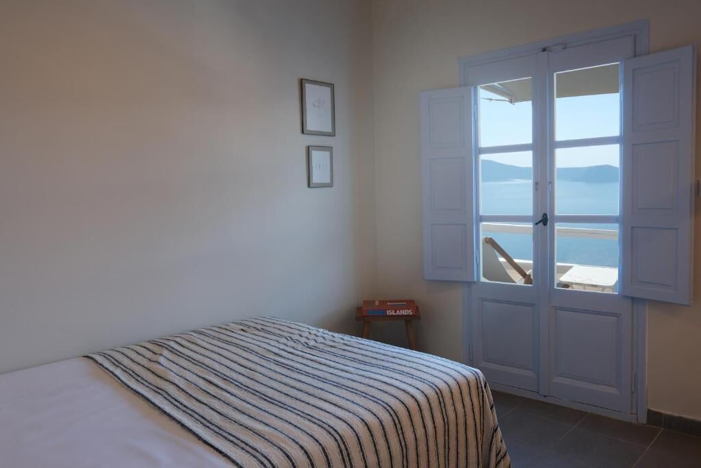 Photo of Bedroom in Firostefani