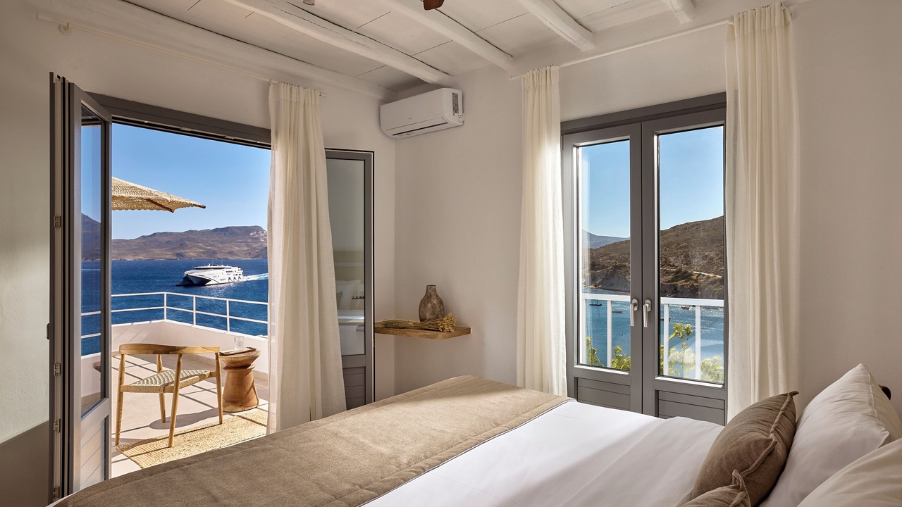 Photo of Bedroom in Adamas