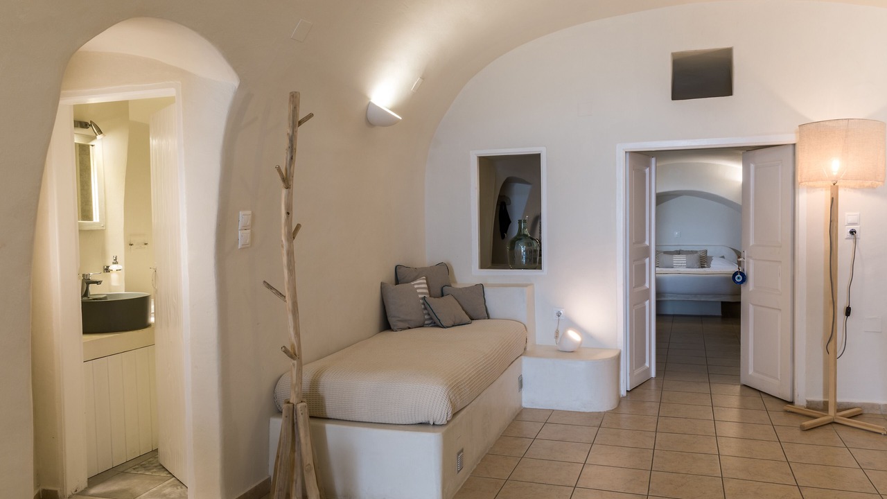 Photo of Bedroom in Firostefani