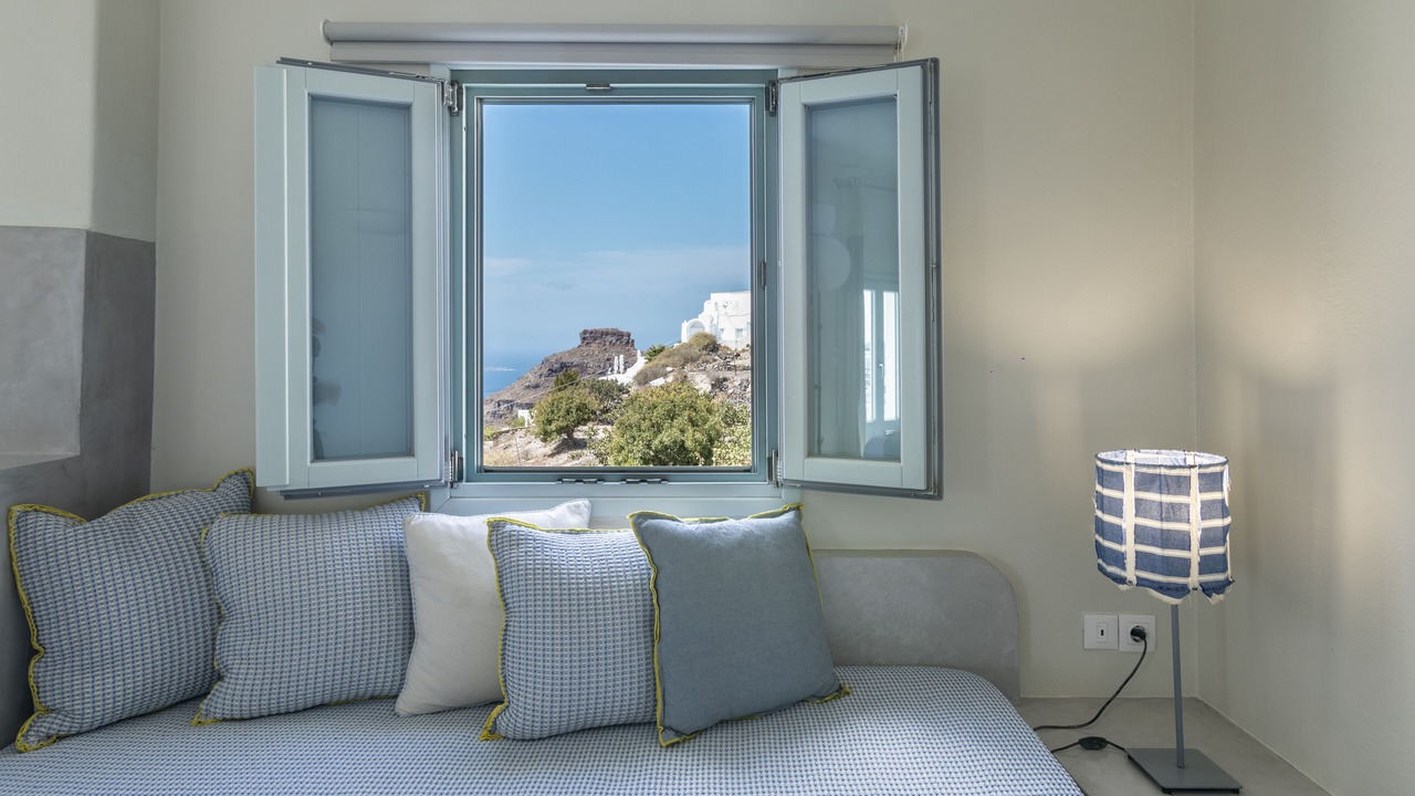 Photo of Bedroom in Firostefani