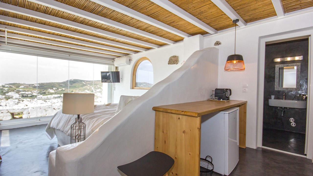 Photo of Bedroom in Ornos