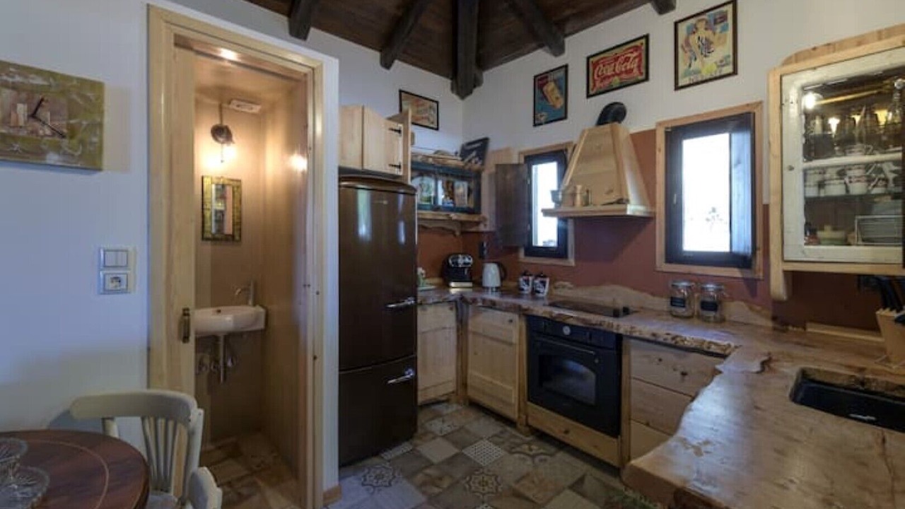 Photo of Kitchen in Synikia Mesi Trikalon