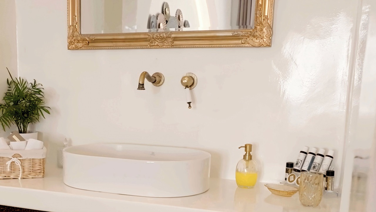 Photo of Bathroom in Kamari