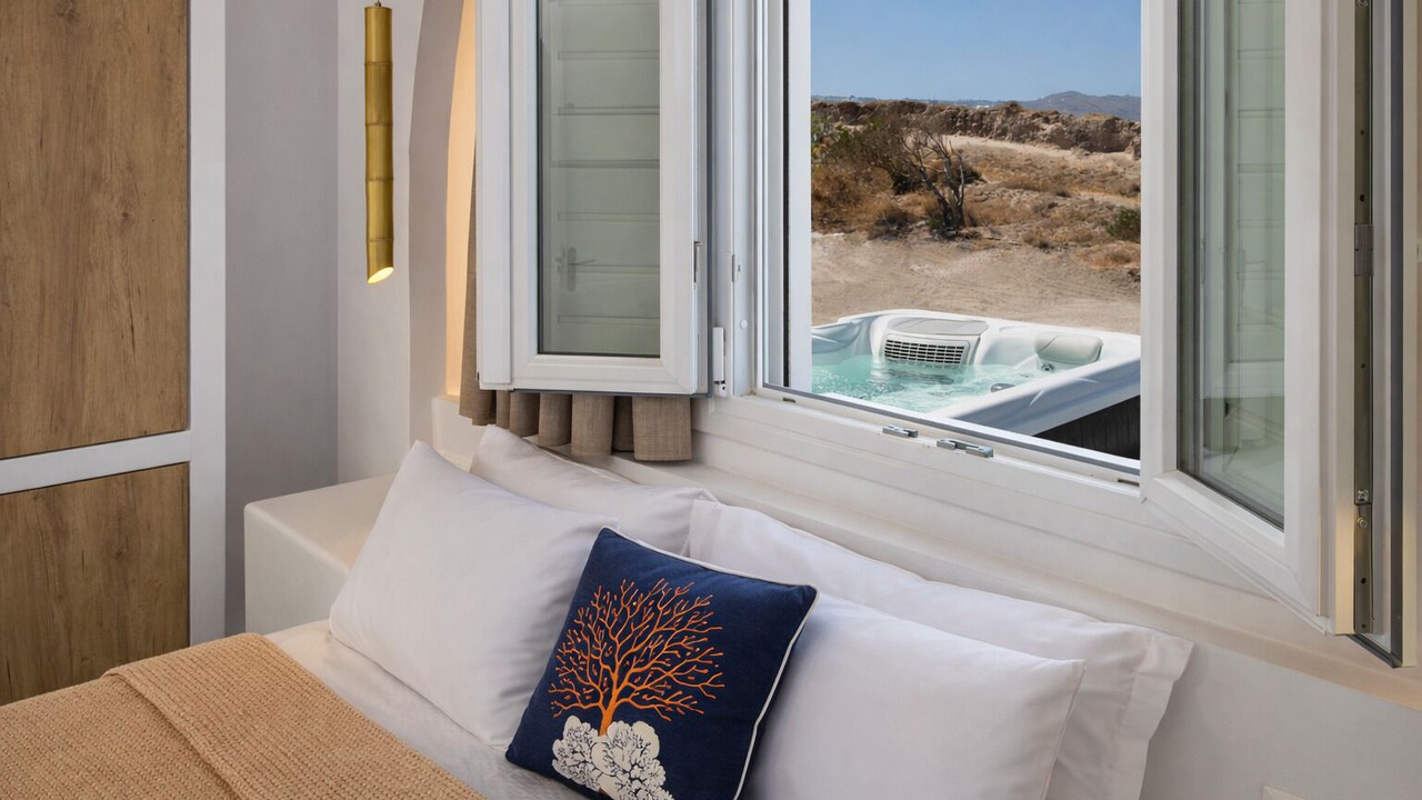 Photo of Bedroom in Kamari
