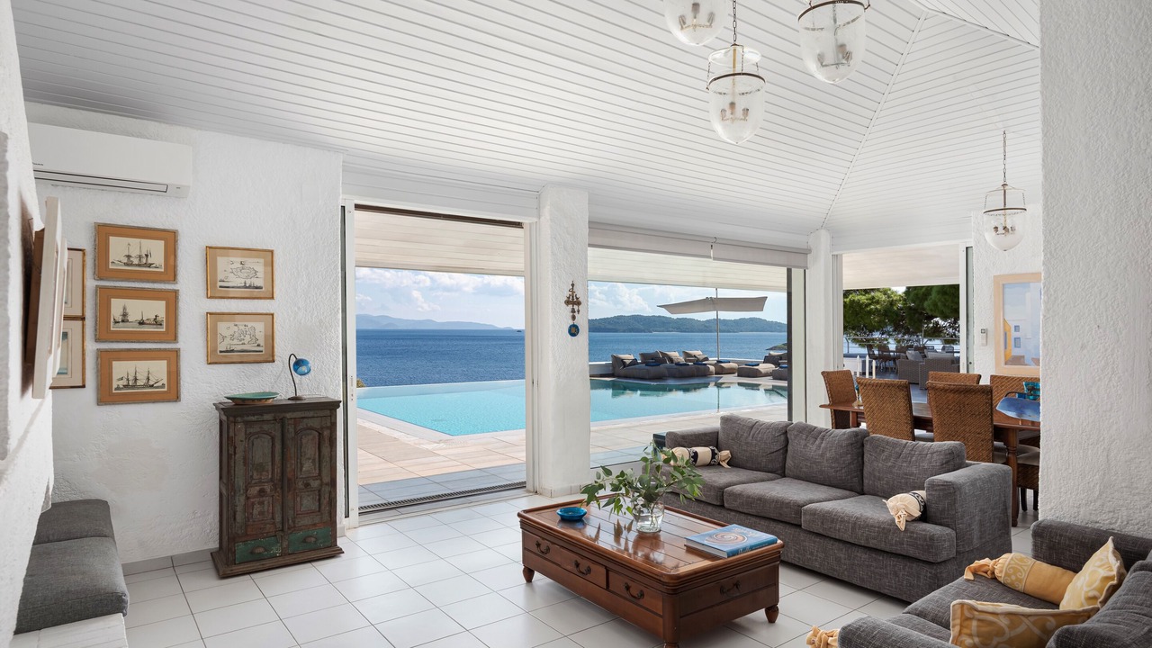 Photo of Livingroom in Achladies