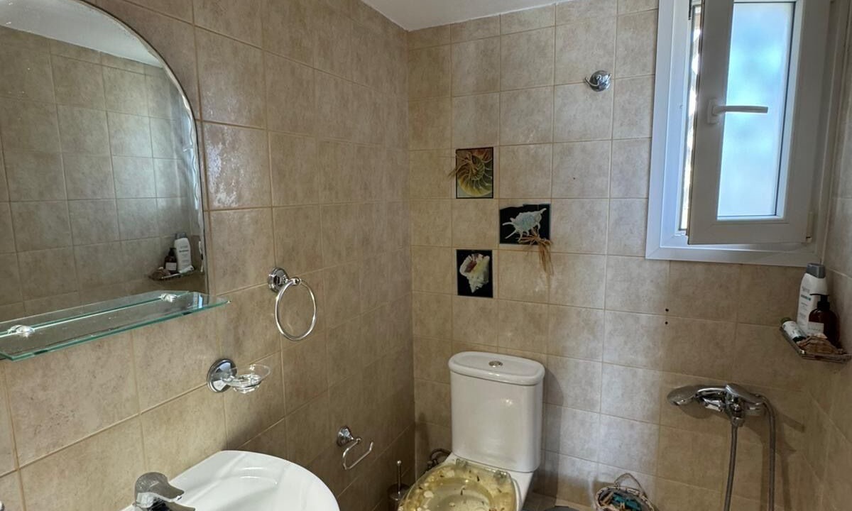 Photo of Bathroom in Kardiani